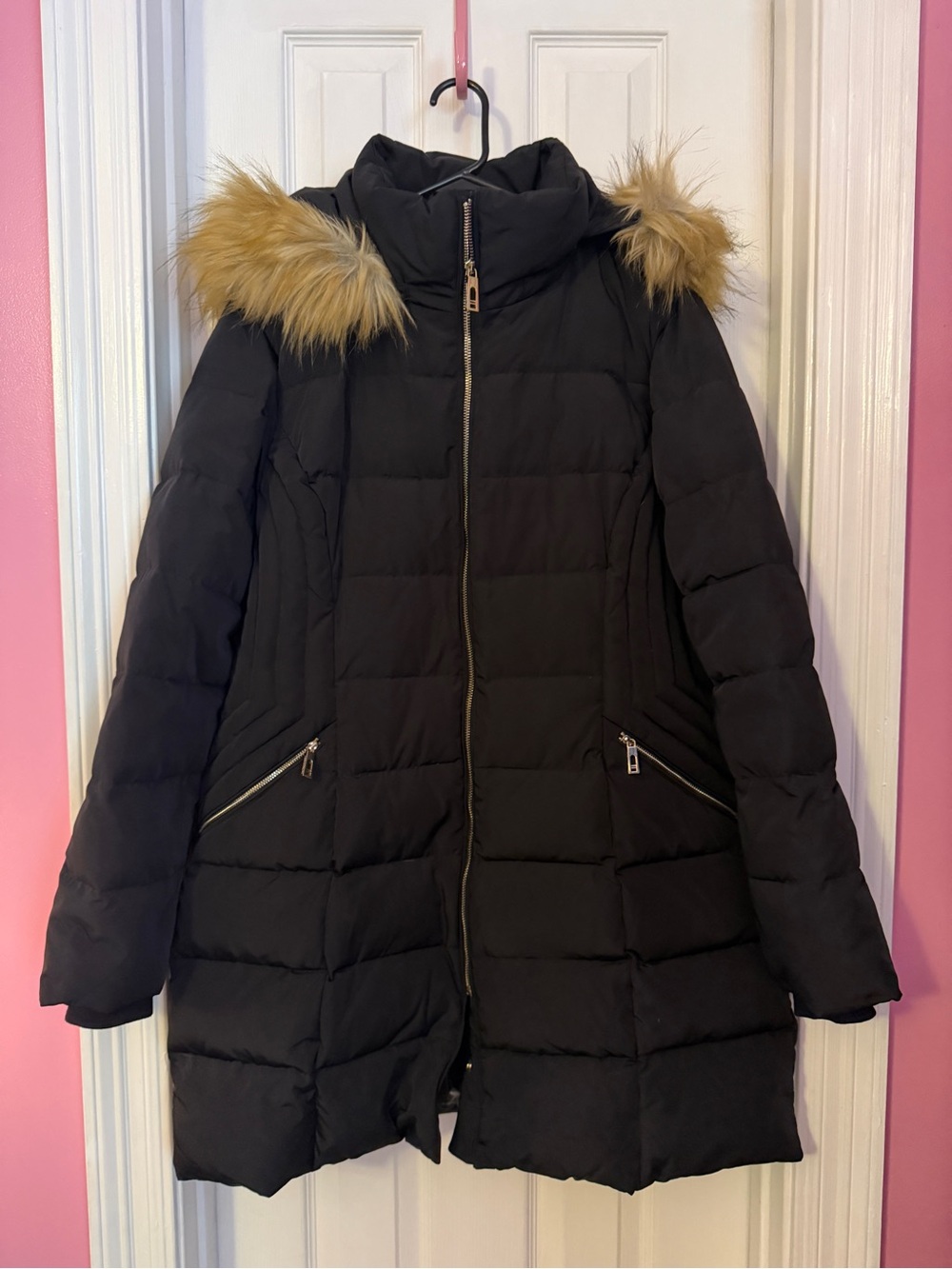 IVANKA TRUMP Black Quilted Puffer Coat with Faux Fur Hood